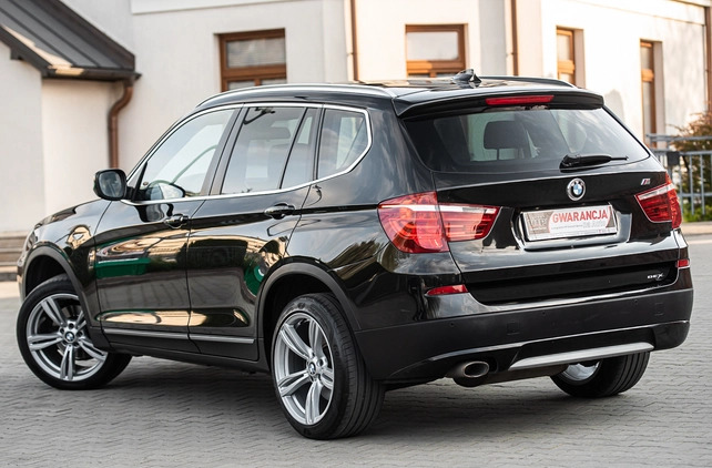 BMW X3 cena 49900 przebieg: 301645, rok produkcji 2013 z Pionki małe 232